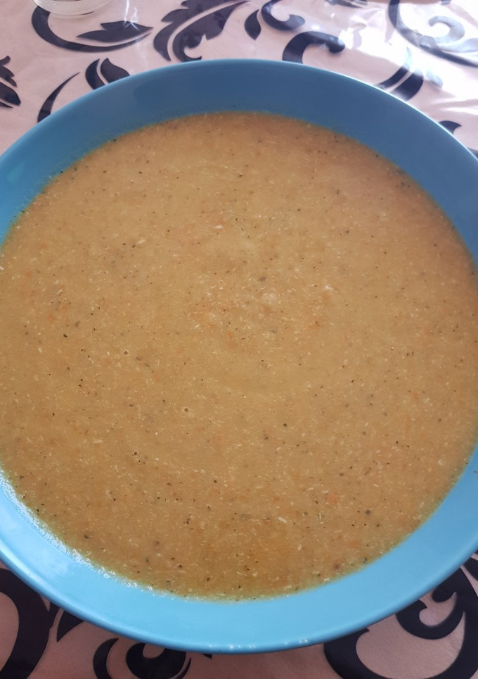 Una foto de Puré de verduras con pollo