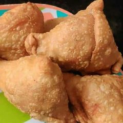 A picture of Samosa.