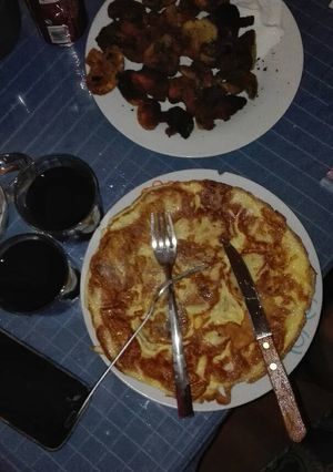 Foto principal de Secretos del bosque (champiñones empanados) y tortilla de patata