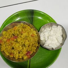 A picture of Vegetable Dalia khichdi.