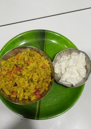 A picture of Vegetable Dalia khichdi.