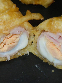 Una foto de Huevos con chorreras