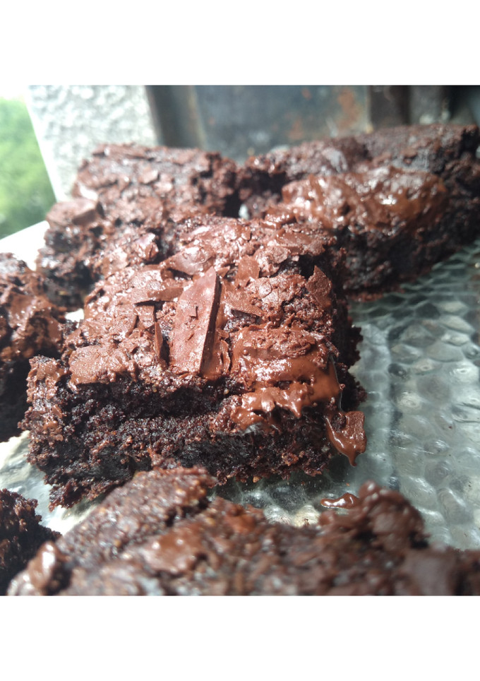 Una foto de Brownie chocolatoso vegano 🍫