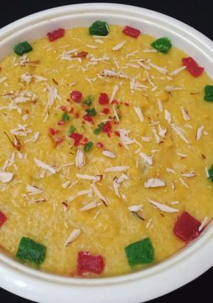A picture of Zarday ki Kheer.
