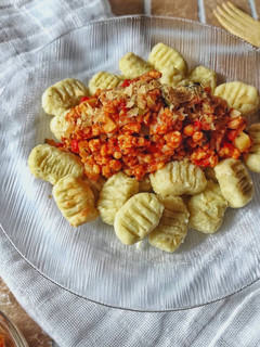 Una foto de 🌿ÑOQUIS SIN GLUTEN CON BOLOÑESA VEGANA🌿