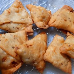 A picture of Mini samosas❤❤.