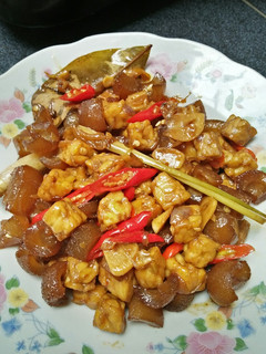 Foto resep Oseng kikil tempe