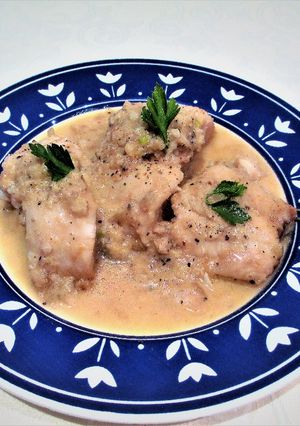 Foto principal de Lomos de bacalao frescoen salsa a la pimienta