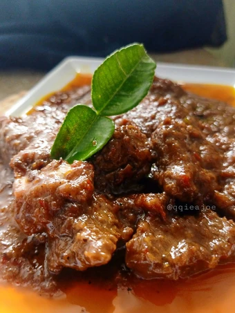 Cara Gampang Menyiapkan Resep Krengsengan Daging Pedas yang Enak Banget Anti Ribet, Uenak Banget
