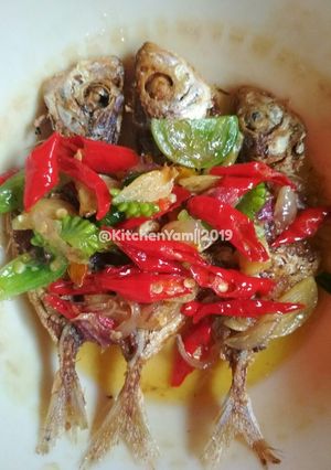Foto resep Selar Siram tumis bawang