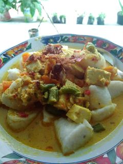 Foto resep Lontong sayur (wortel, buncis & tahu) NO MSG