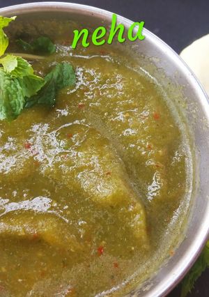 A picture of Raw mango tangy,sour, sweet,spicy chutney😋.