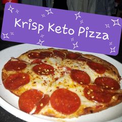 A picture of Krisp Keto Pizza.