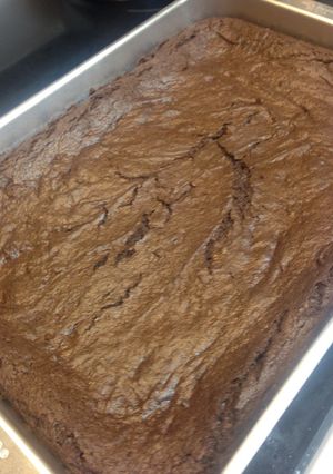 A picture of Easy cake mix brownies.