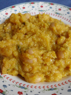 Una foto de Porotos con mazamorra