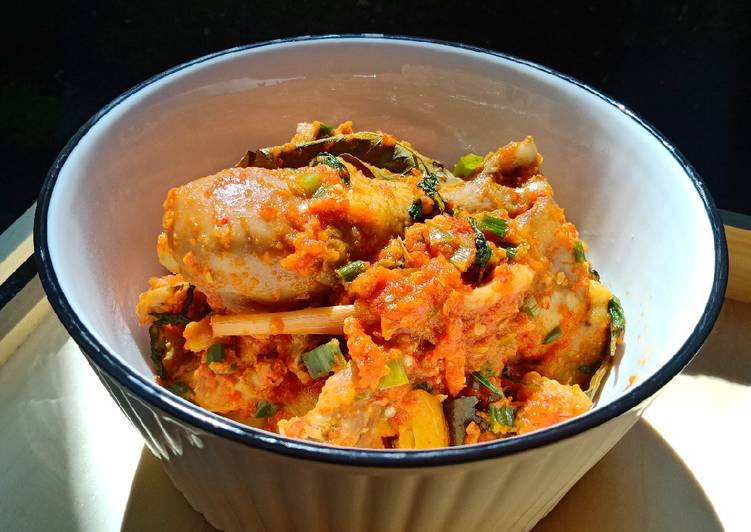 Bagaimana masak Ayam Woku Pedas resep masakan rumahan yummy app