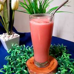 A picture of Smoothie Semangka Yakult.