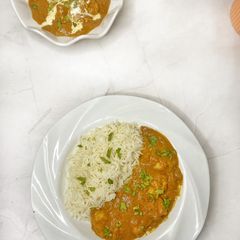 A picture of Butter chicken.