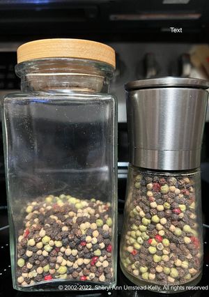 A picture of Lucky 7 Peppercorn Blend.