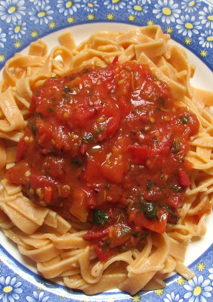 Duplán paradicsomos tészta (Gluténmentesen is) recept fotója