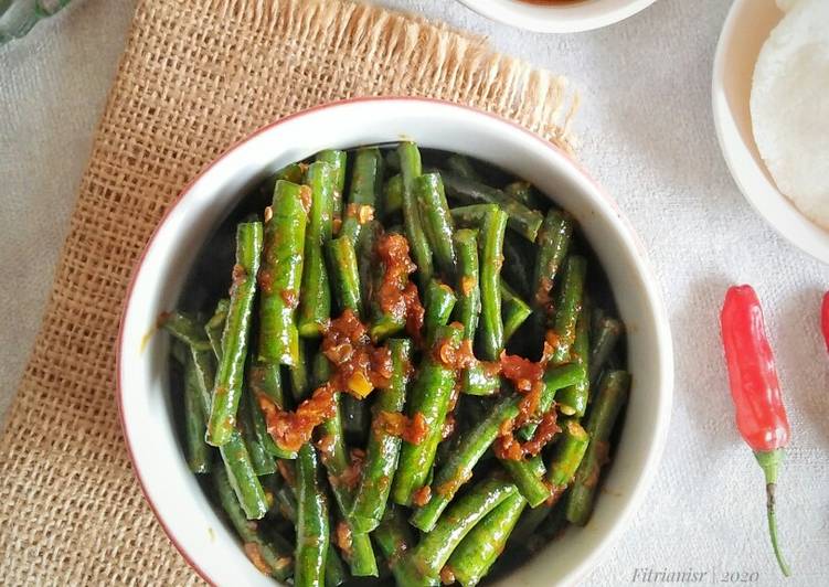 Pencok Kacang Panjang