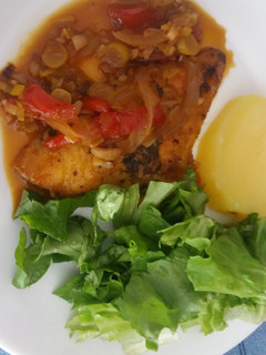 Una foto de Dorada en salsa de soja y naranja