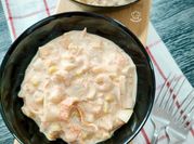 Una foto de ensaladilla surimi
