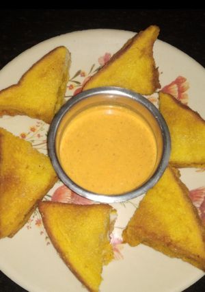 A picture of Bread Pakoda.