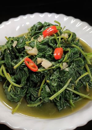 清炒地瓜葉 的食譜成品照片
