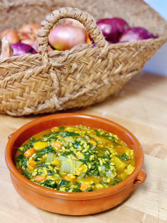 Una foto de Arroz caldoso con muuuchas verduras🥕🍚