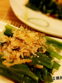涼拌柴魚韭菜 的食譜成品照片