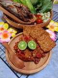 Sambal kenari..