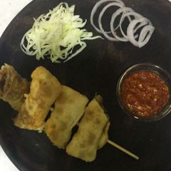 A picture of Spring Rolls.