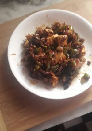 A picture of Paneer onion.