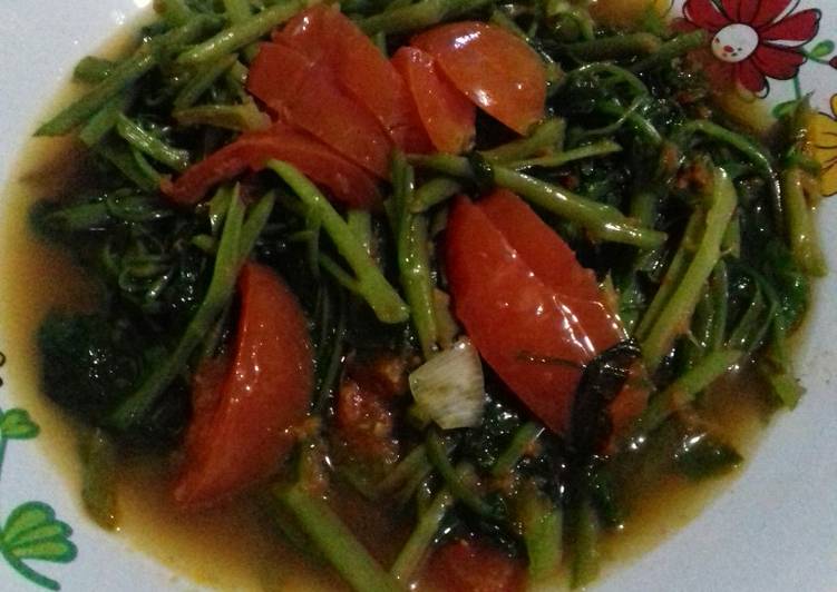Cara Memasak Tumis Kangkung Terasi Yang Renyah