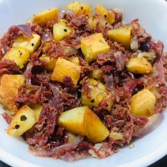 A picture of Not Your Ordinary Corned Beef Hash.