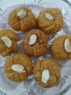 बालूशाही (balushahi recipe in Hindi) रेसिपी मुख्य फोटो