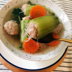 A picture of 👩🏽‍🍳🧑🏼‍🍳Homemade Soup •Easy to make at Home • Thai Style Stuffed Cucumber Soup.