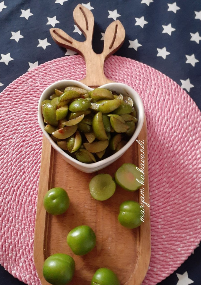 عکسی از دستور ترشک گوجه سبز و رب انار