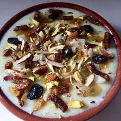 A picture of Firni(rice pudding).