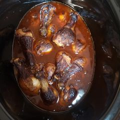 A picture of Crockpot 2 Step BBQ Chicken legs.