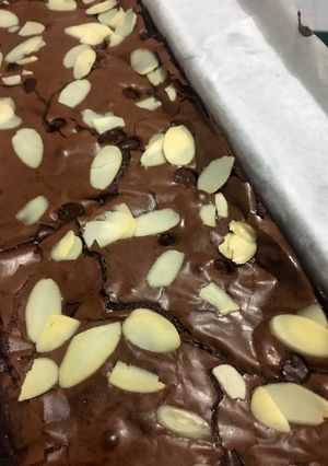 Foto resep Brownies Panggang Shiny Crust ala Kartika Sari