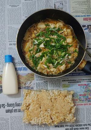 Hình của món Đậu hũ sốt chua cay.
