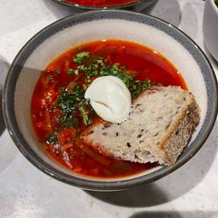 A picture of Vegetarian borscht.