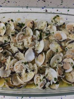 Una foto de Almejas con arroz