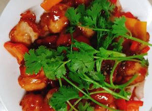 Hình của món Ức gà xào lúc lắc.