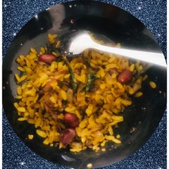 Peanuts poha A picture of Peanuts poha.