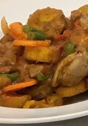 A picture of Poulet DG du Cameroun.