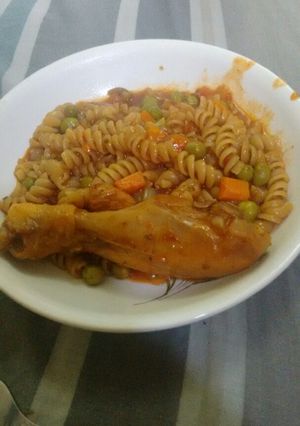 Una foto de Guiso de pollo fácil