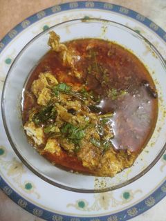 मसालेदार अंडा भुर्जी तरी (masaledar anda bhurji tari recipe in Hindi) रेसिपी मुख्य फोटो